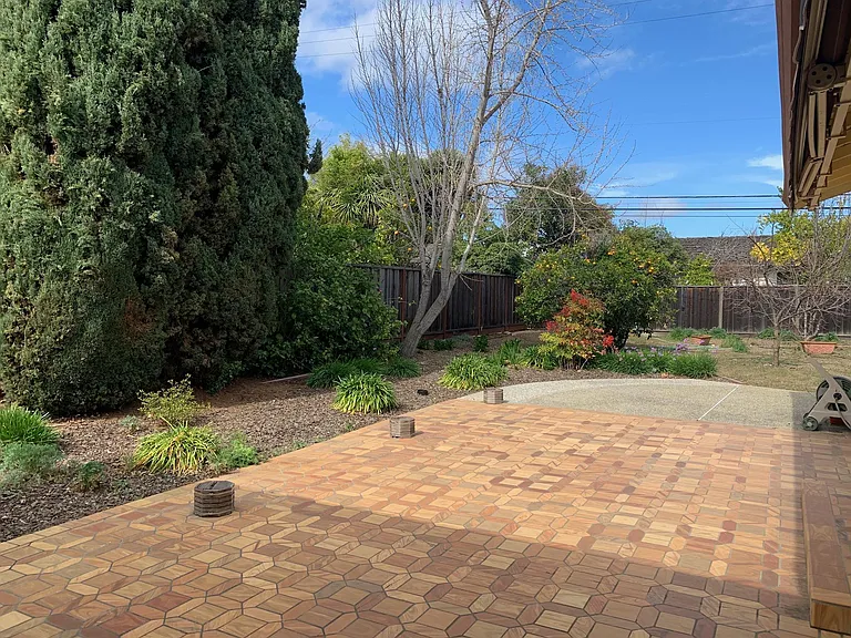 7569 Bollinger Rd — Photo 15