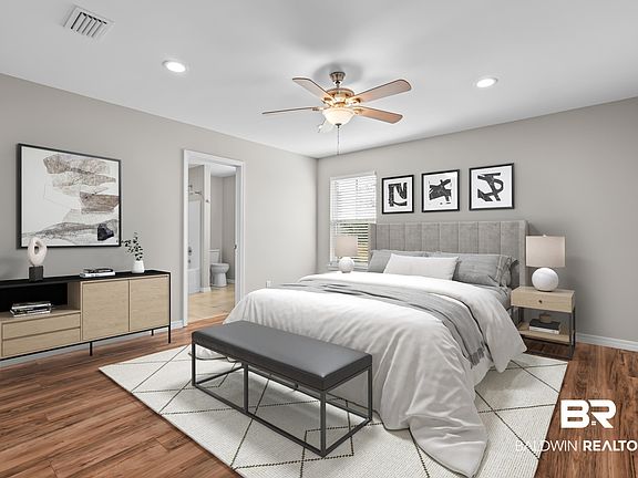 4th image of 124 Plantation Cir
