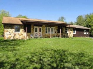 7011 N Red Hill Rd, Ellettsville, IN 47429