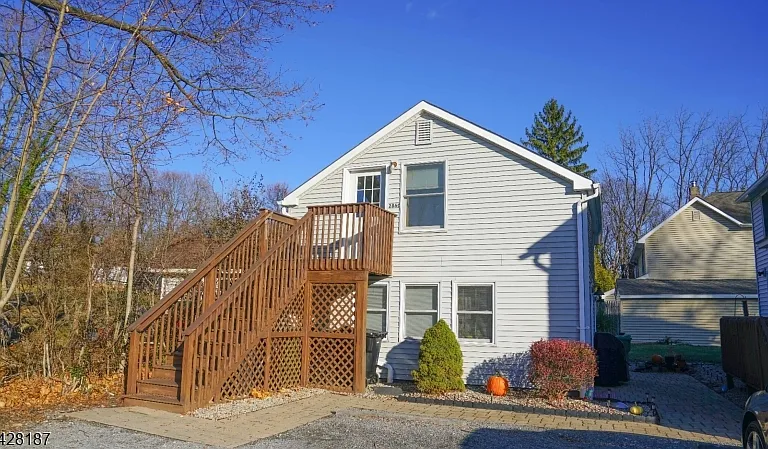 286 Belvidere Ave #C — Photo 1