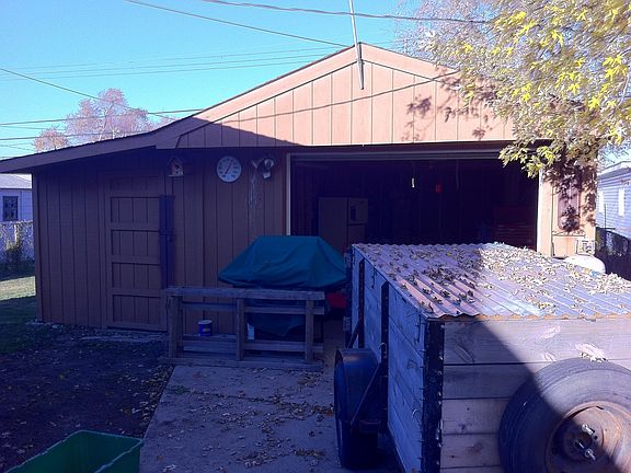 5th image of 17236 Anne Ave