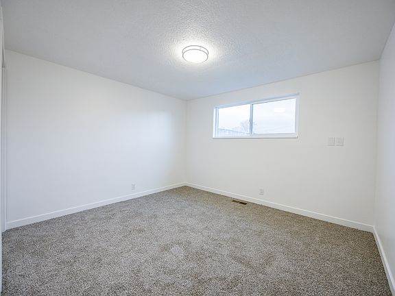 4th image of 445 E 535th St S