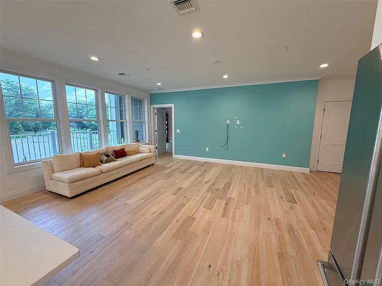 17205 Aspenwood Dr — Photo 13