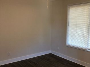 325 Woodview Ave, Norfolk, VA 23505