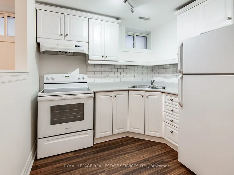 116 Gillard Ave #L — Photo 6