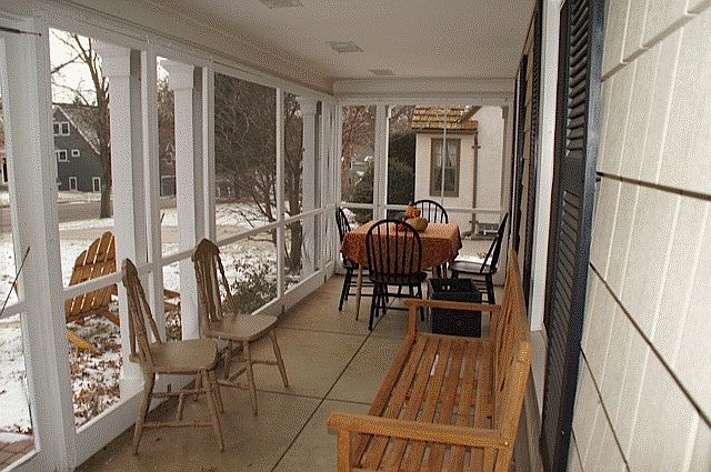 2nd image of 5400 Abbott Pl