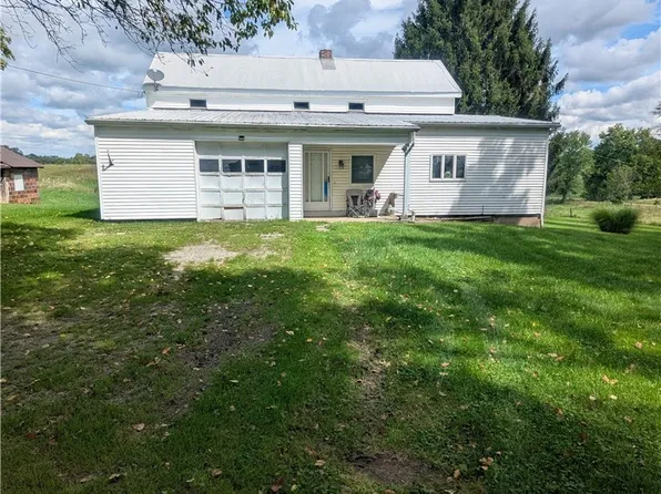 67271 Pogue Rd, Saint Clairsville, OH 43950