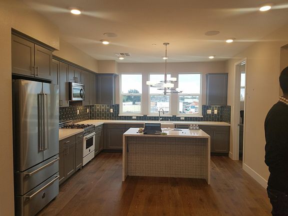 2nd image of 845 De Guigne Dr #4