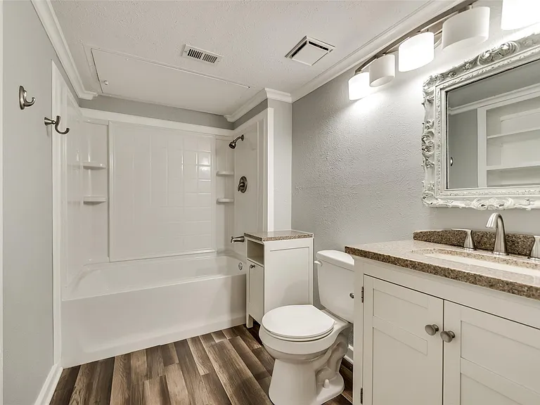 413 Redbud Dr — Photo 21