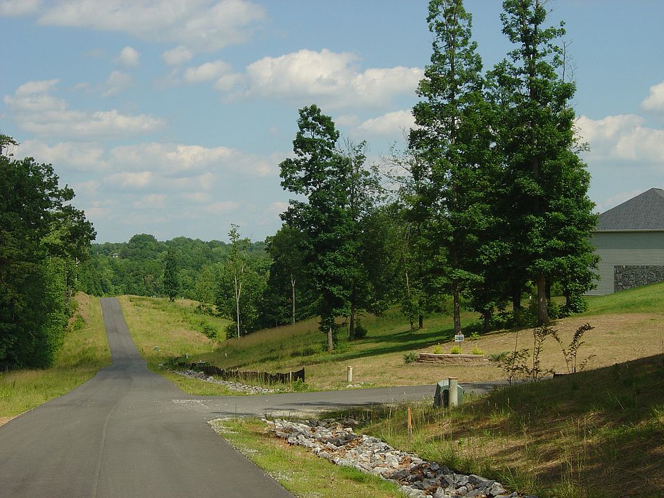 2nd image of Sugar Lake Drive