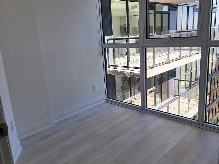 1461 Lawrence Ave W #1501 — Photo 6