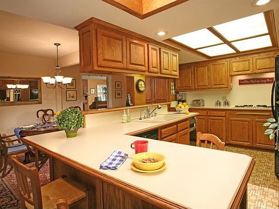 3rd image of 5248 Palm Dr