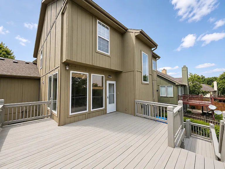 13251 Bluejacket St — Photo 9