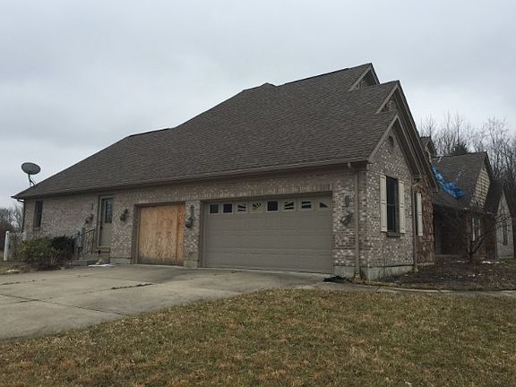 2nd image of 661 Sunnybrook Dr