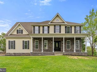 209 Hermitage Blvd, Berryville, VA