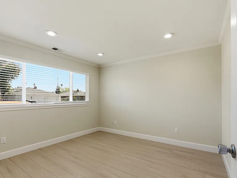 107 Kim Louise Dr #1 — Photo 17
