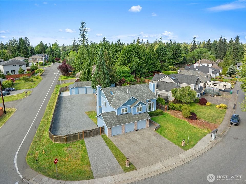 1st image of 18 174th Street SW