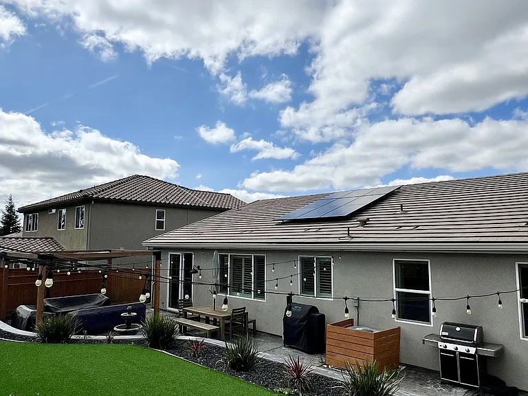 4216 Whitethorn Dr — Photo 47