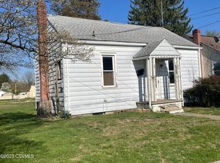 1308 Chestnut St, Berwick, PA 18603