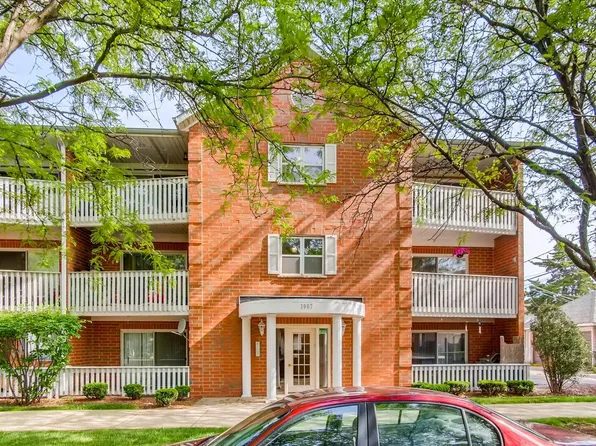 3907 N Harlem Ave APT 304, Chicago, IL 60634