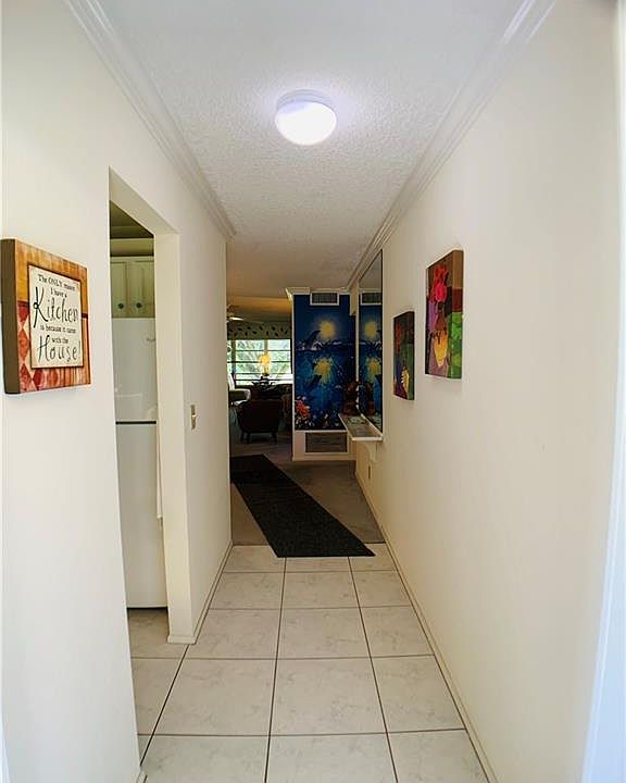 1st image of 50 Woodland Dr