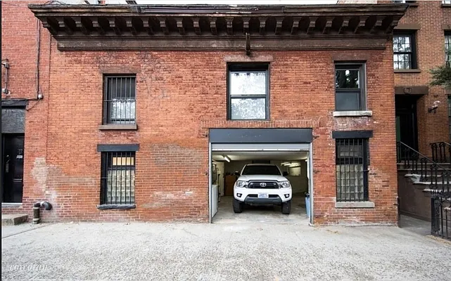 Rented by Corcoran | media 16