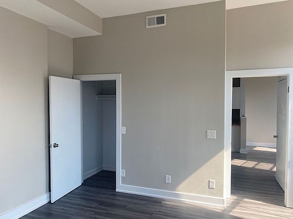 4th image of 3103-3107 Colerain Ave #17