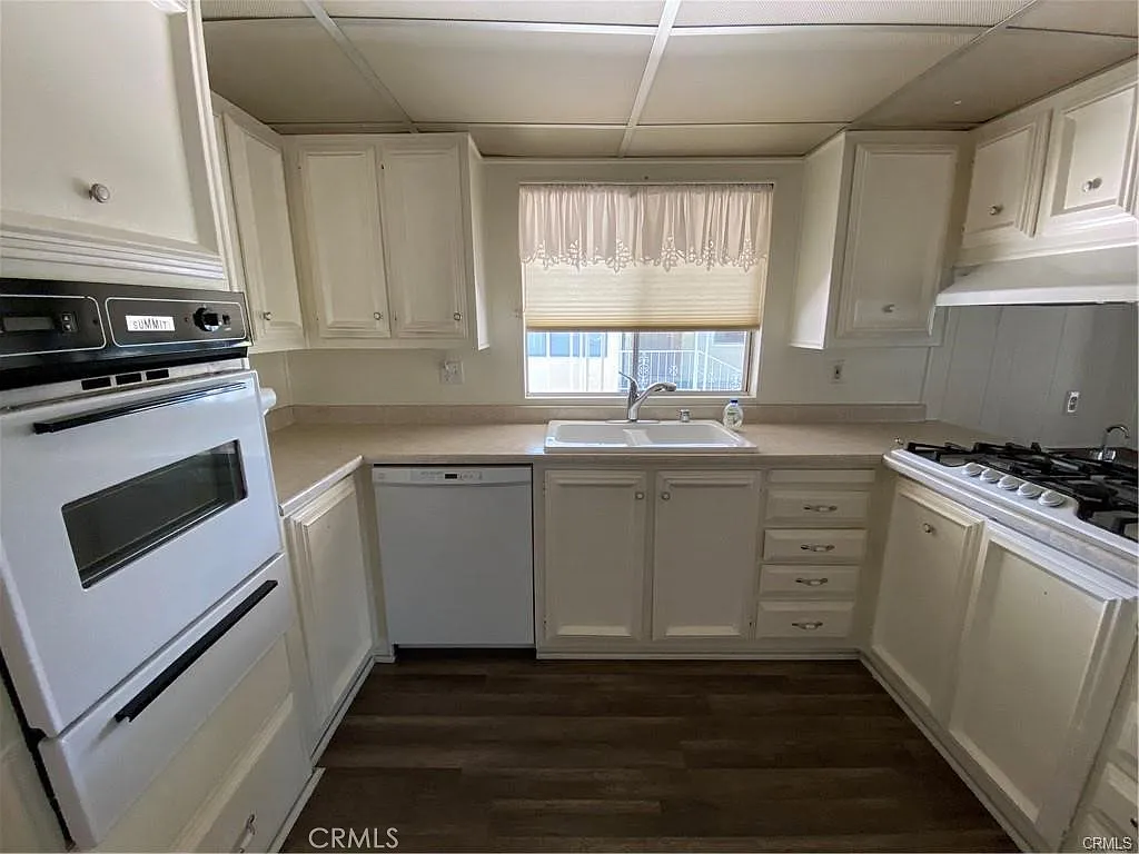 2 bed, 1440 sqft, $1,750 — Photo 3