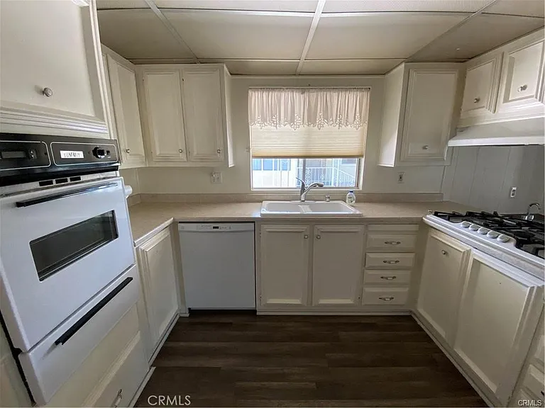 2230 Lake Park Dr #142 — Photo 3