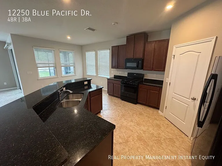 12250 Blue Pacific Dr — Photo 12