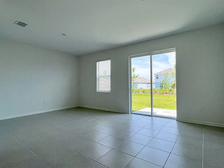 2607 Skyline Loop — Photo 18