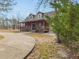 7386 Clint Ct, Athens, TX 75752