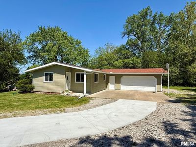 17279 River View Rd, Petersburg, IL, 62675
