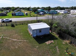 758 Margie Tewmey Rd, Port Lavaca, TX 77979