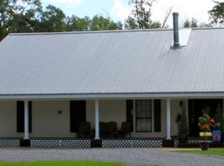 35 Hooper Rd, Deville, LA 71328