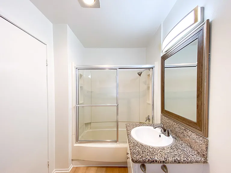Villa de Eduardo Apartments — Photo 14