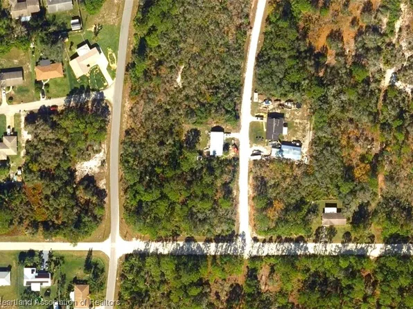 363 Fairfield Ave, Lake Placid, FL 33852