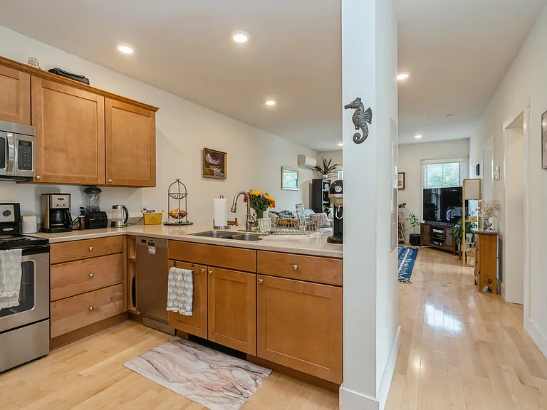2 Lindbergh Rd #5 — Photo 17
