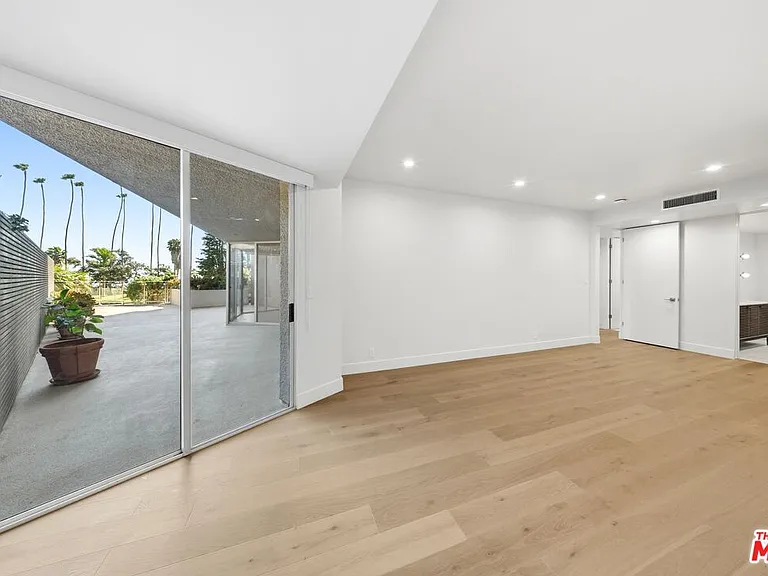 515 Ocean Ave #304N — Photo 14