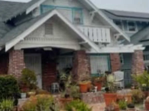1563 W 49th St, Los Angeles, CA 90062