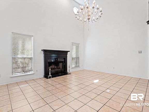 2nd image of 3116 Autumn Ridge Dr W