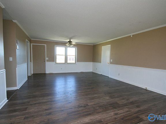 4th image of 6206 Angus Cir NW
