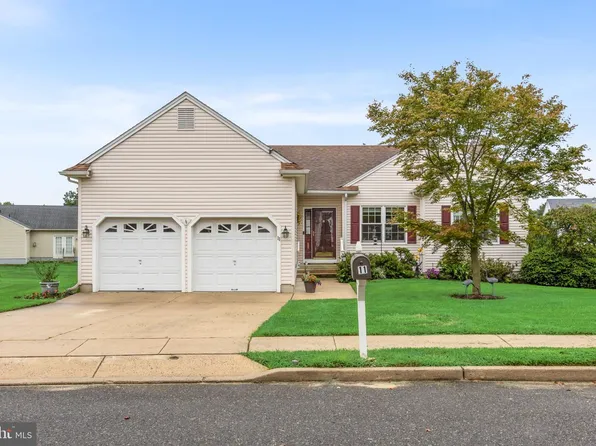 11 Tara Ln, Delran, NJ 08075