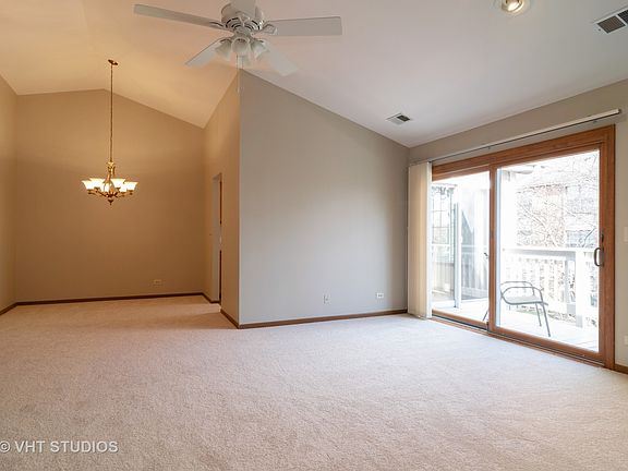 4th image of 1381 E Evergreen Dr Unit 8