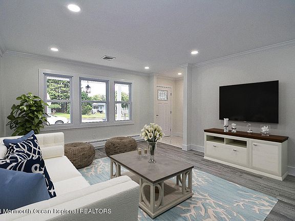2nd image of 202 Martinique Drive