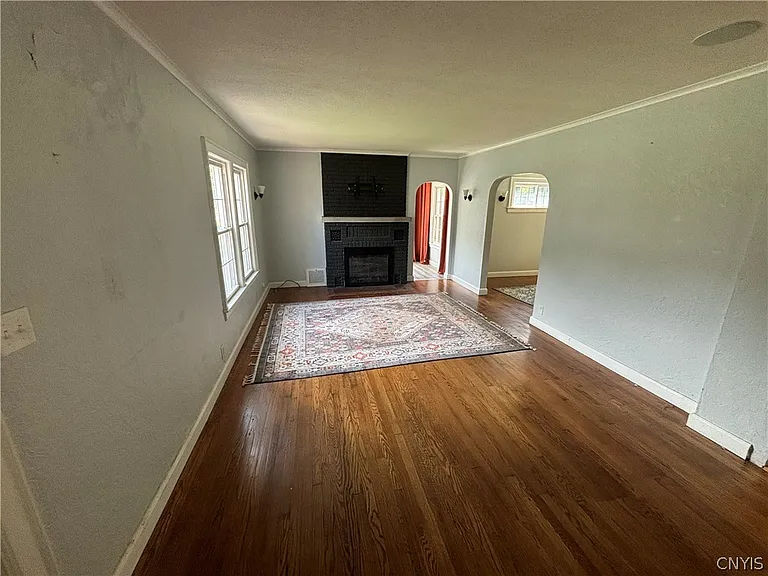 102 Wellington Rd — Photo 15