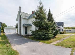 9612 Bowman St, Castorland, NY 13620