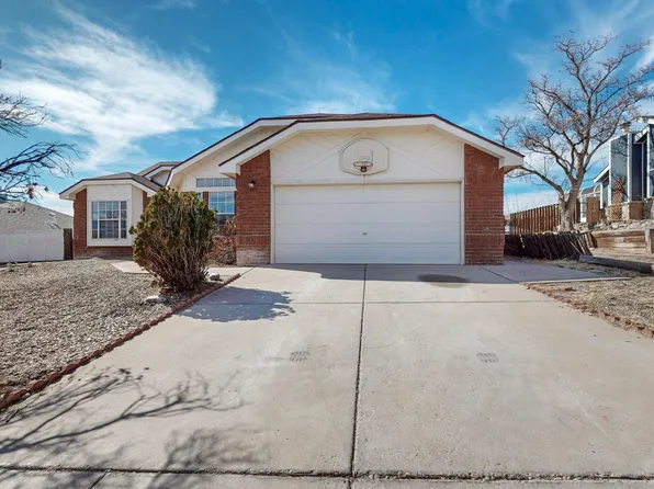 3 Aspen Ter, Los Lunas, NM 87031
