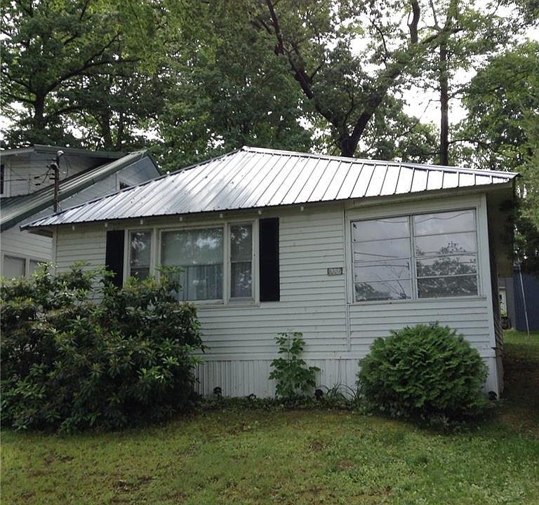 1st image of 4357 Lakeshore Dr