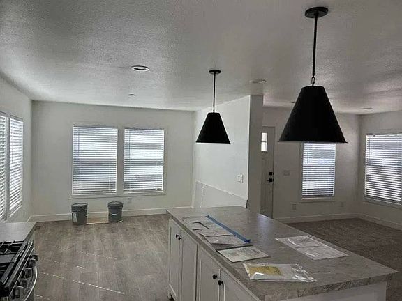 4th image of 400 W Baseline Rd #251